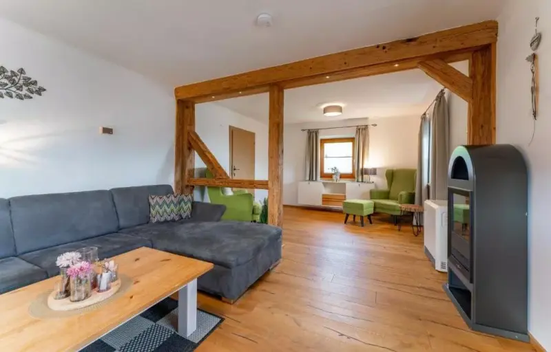 BergHeimat - Six-Bedroom House