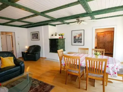 Rudi's Apartments