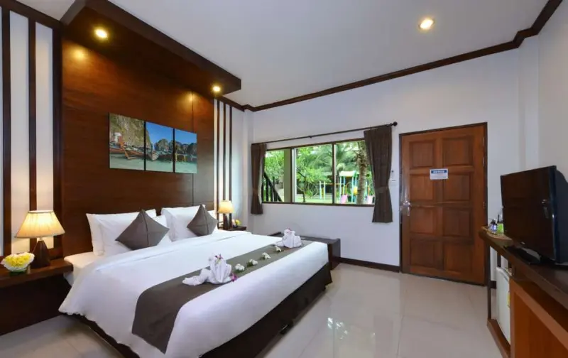 Bayshore Resort