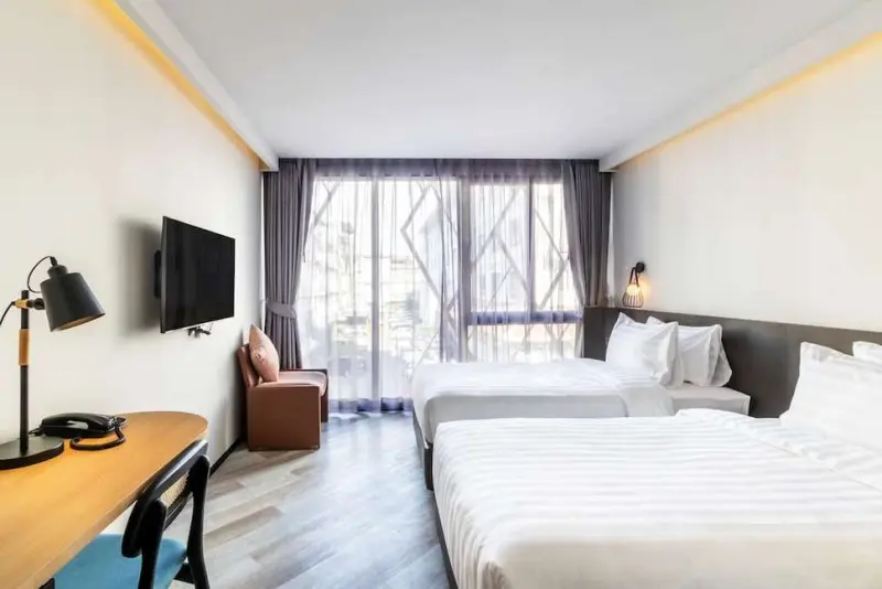 Seekers Finders Rama IV Hotel