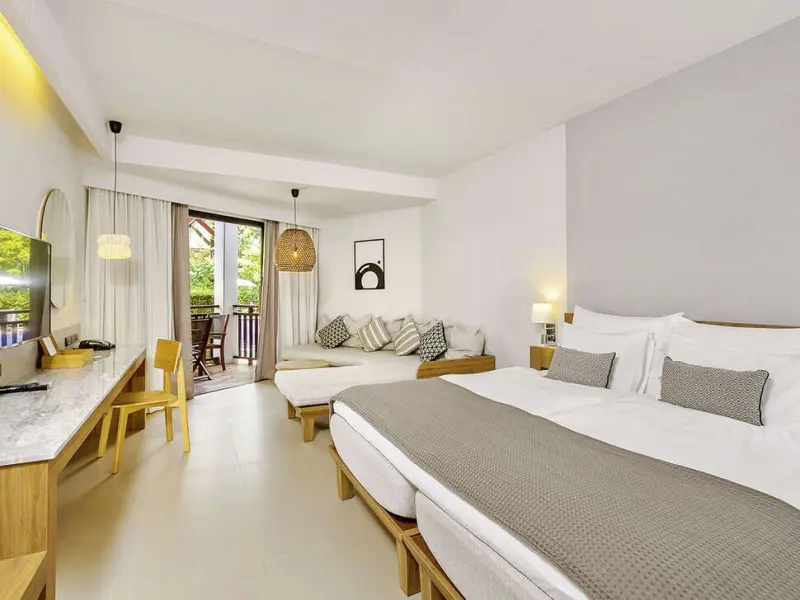 Sunwing Kamala Beach