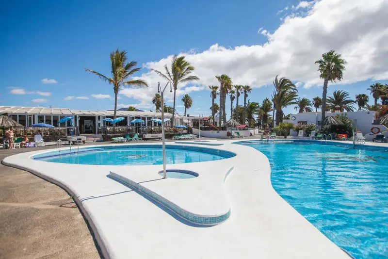 Ona Las Brisas Resort