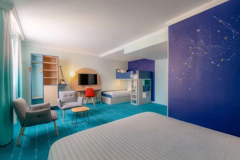 Grand Magic Hotel