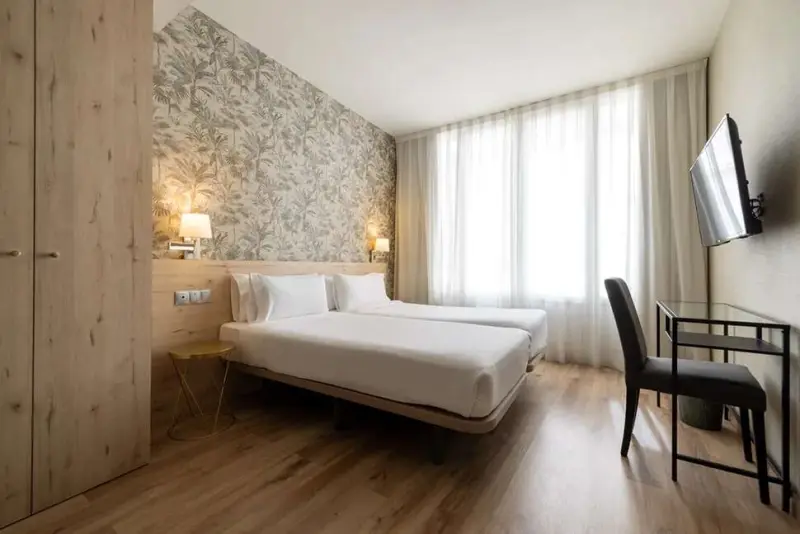 Hotel Avenida Gran Via