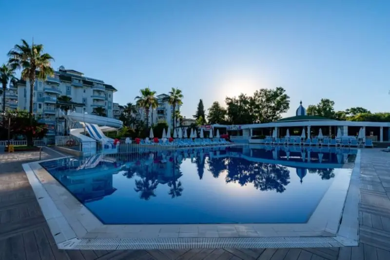 Garden Beach Hotel