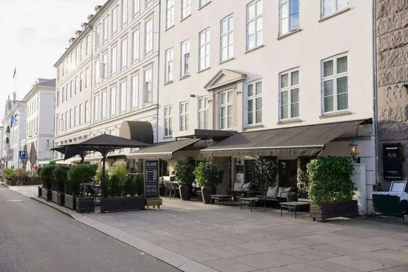 Hotel SKT. Annæ ApS
