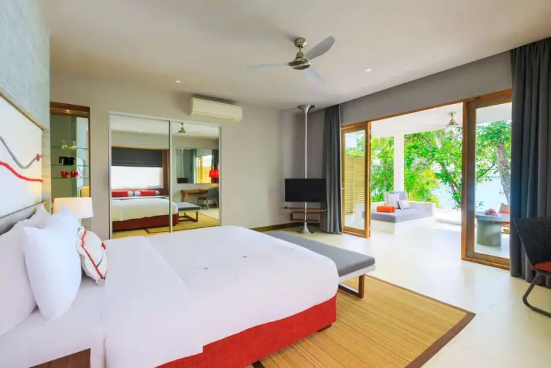 Niva Dhigali Maldives