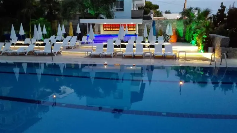 Happy Apart Hotel Kuşadası