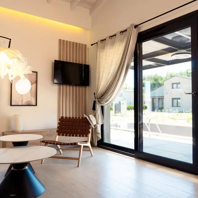 Ammos Beach Seaside Luxury Suites Hotel