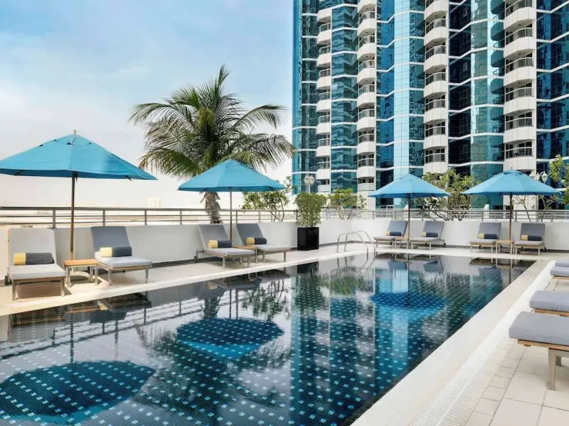 Mövenpick Jumeirah Lakes Towers