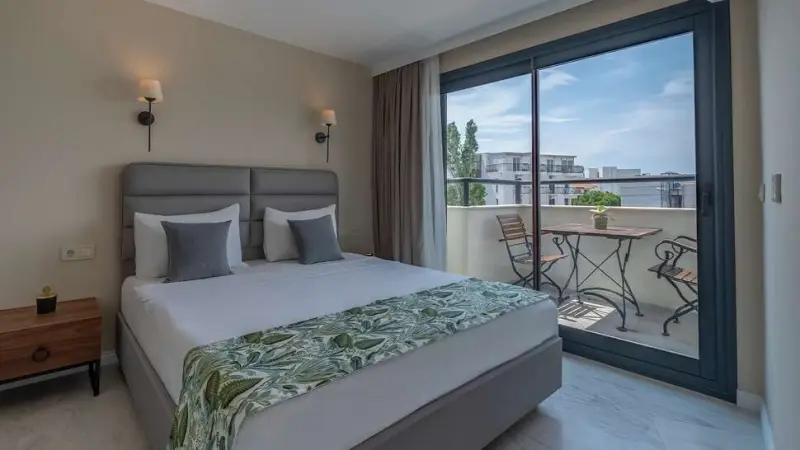 Rosy Suites Hotel