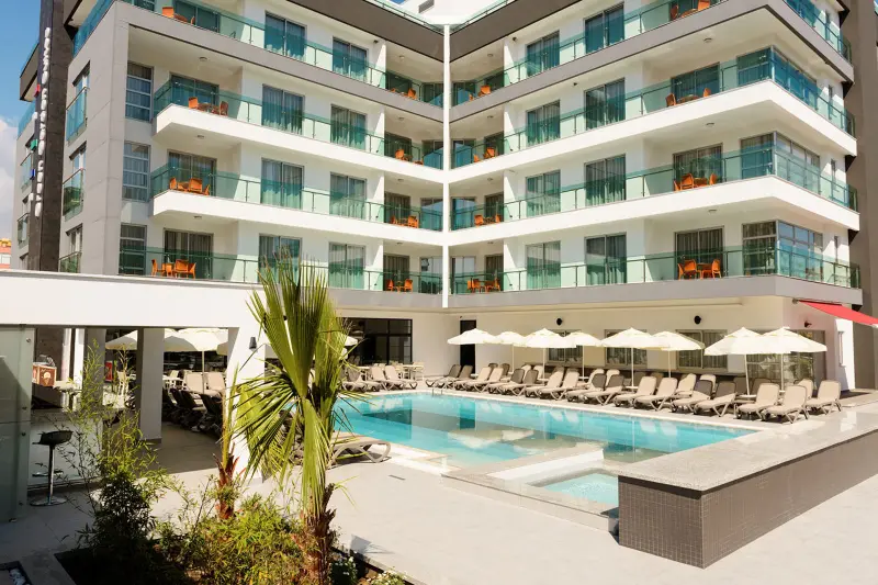Green Garden Suites Hotel