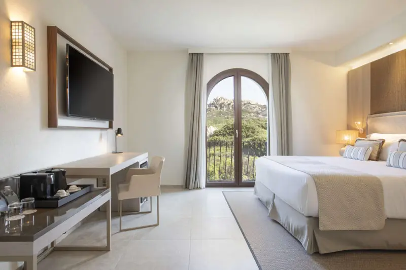 Mangia's Santa Teresa Sardinia, Curio Collection by Hilton