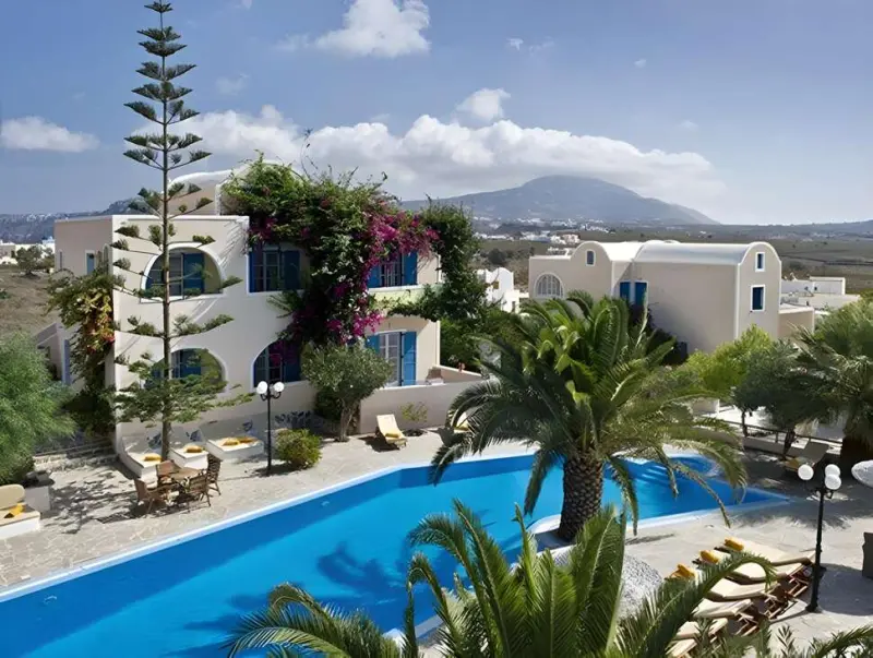 Paradise Resort Santorini
