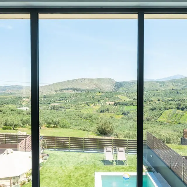 Adorian Suites