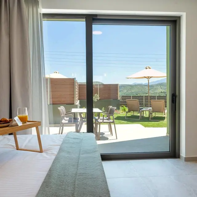 Adorian Suites