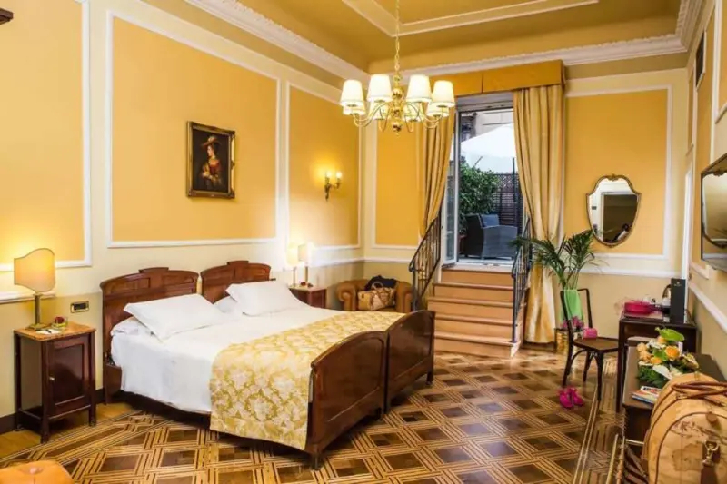 Hotel Bristol Palace