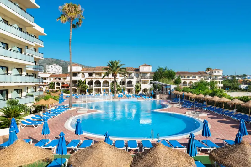 Hotel Puente Real