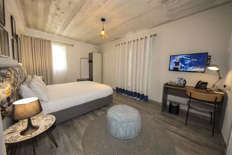 Lady Todd Suites