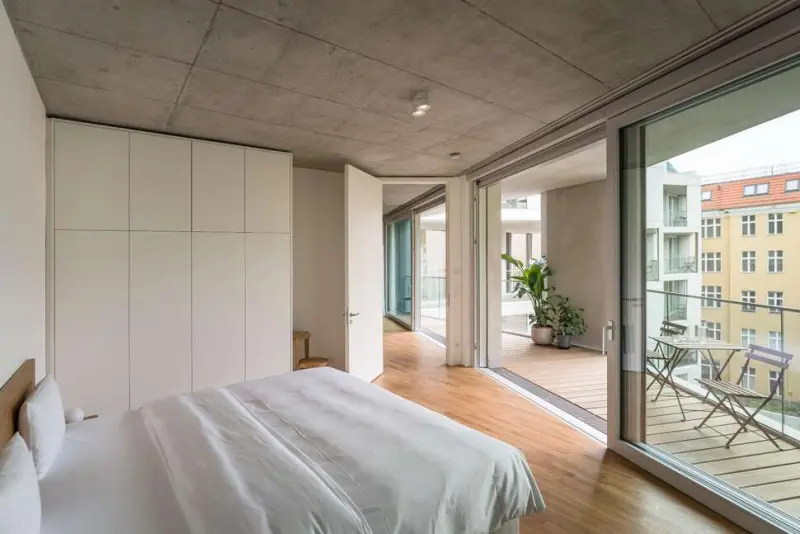 Carlotta Apartments
