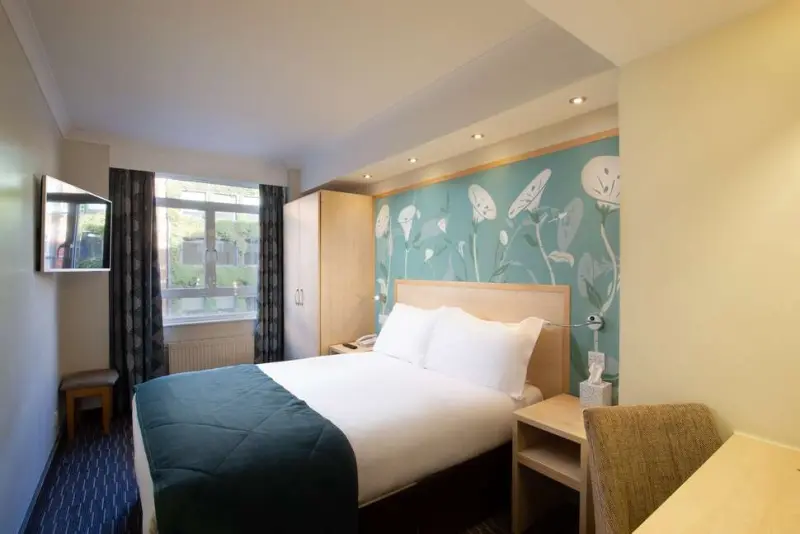 Bedford Hotel