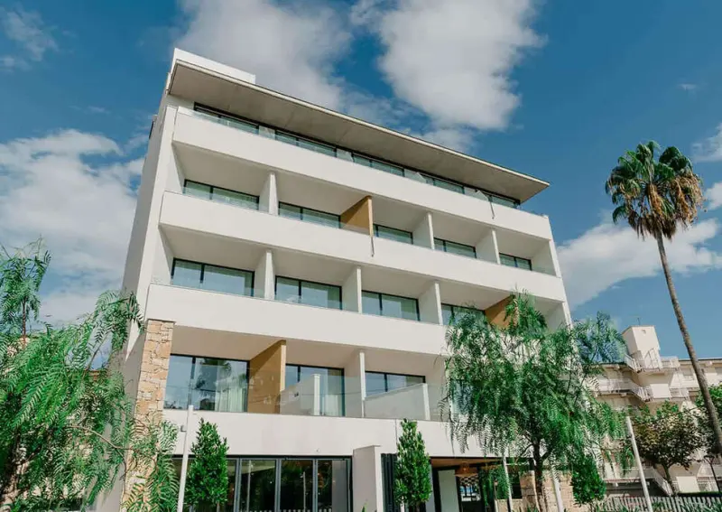 Instants Boutique Hotel