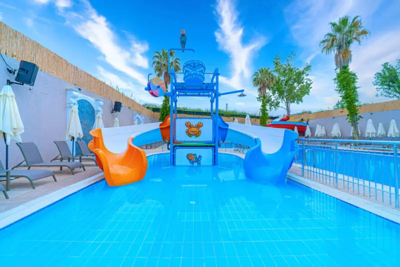 Q Ella Beach Hotel Side