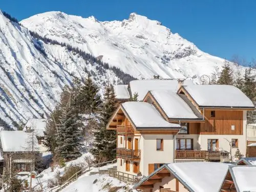 Chalet Alice Velut - Iris | Ruim appartement met 2 slaapkamers voor 4 /5 personen