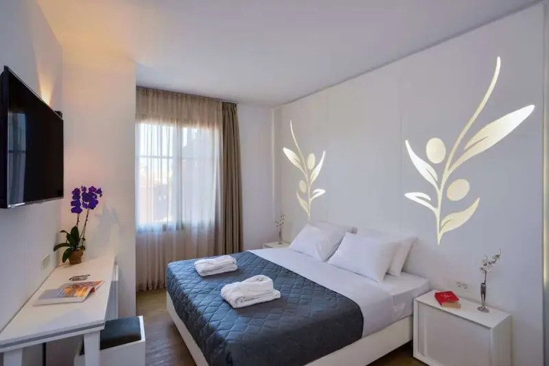 Elia Portou Luxury Residence