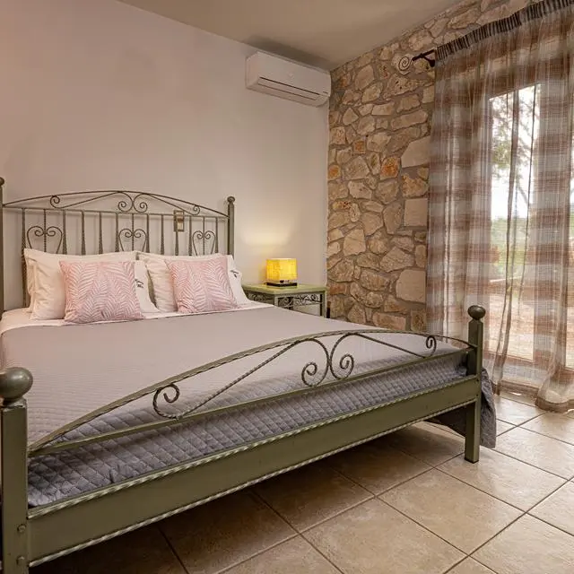 Kymaros Villas