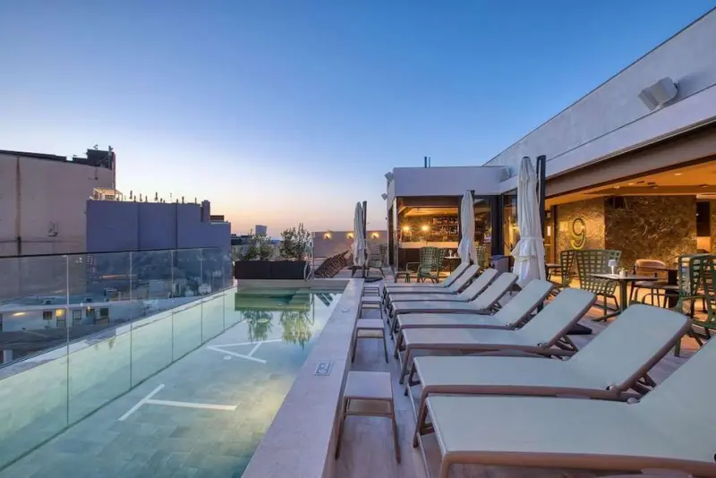VITA Hotel & Rooftop