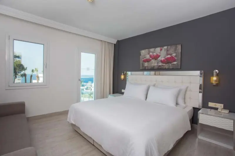 Festival Hotel Resort & Spa