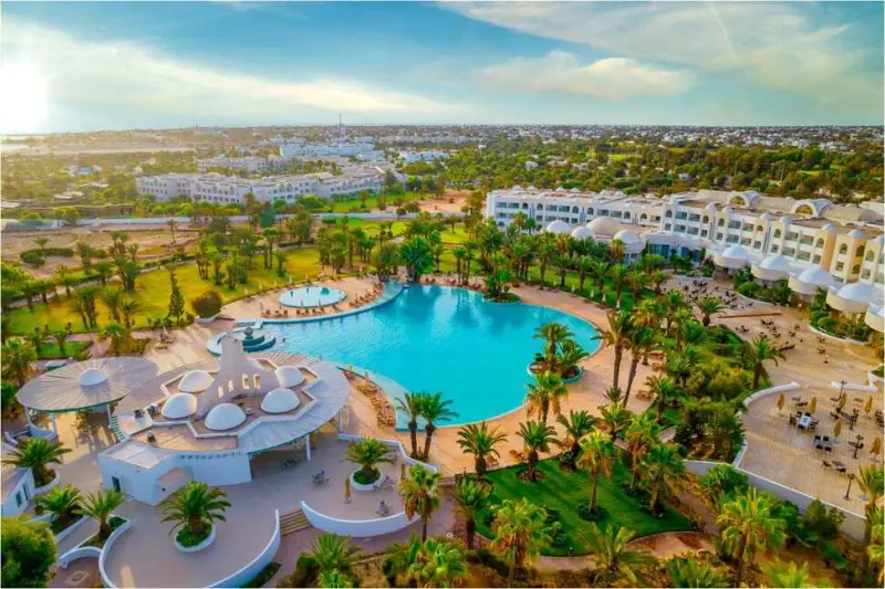 Royal Garden Palace Hotel