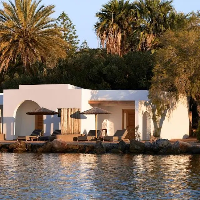 Hotel Minos Beach Art Hotel
