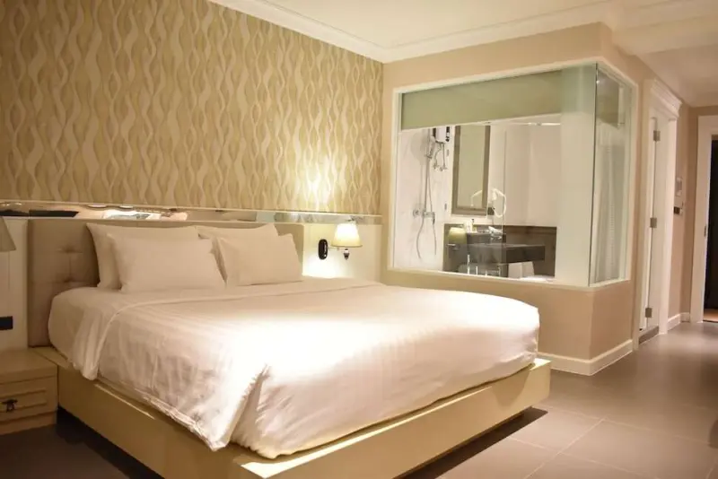 The Raya Surawong Bangkok Hotel