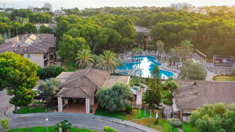Vell Marí Hotel & Resort