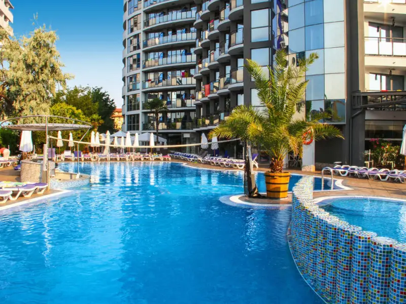 Smartline Meridian Hotel