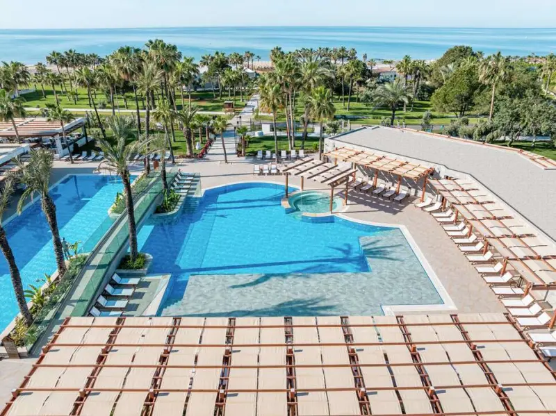 Sural Saray Hotel