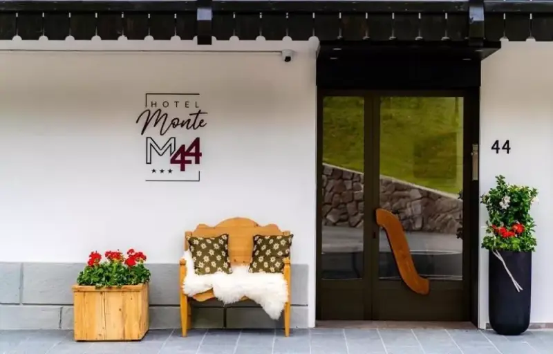 Hotel monte44