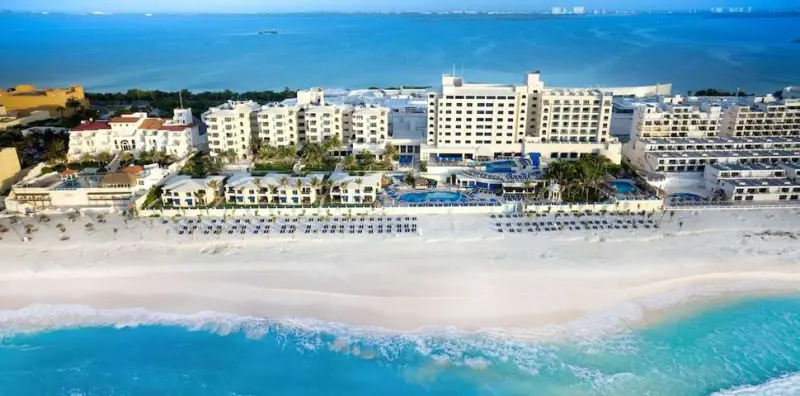 Occidental Tucancún