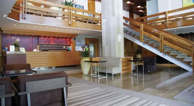 Hotel Alpina