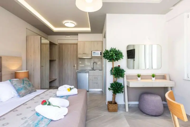 Akrogiali Apart Hotel