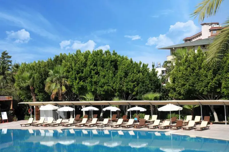 Mira Meridia Beach Hotel
