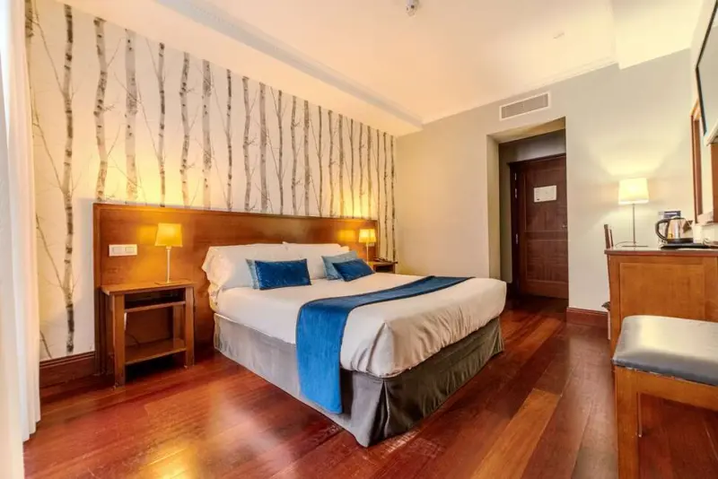Hotel Infantas by Mij