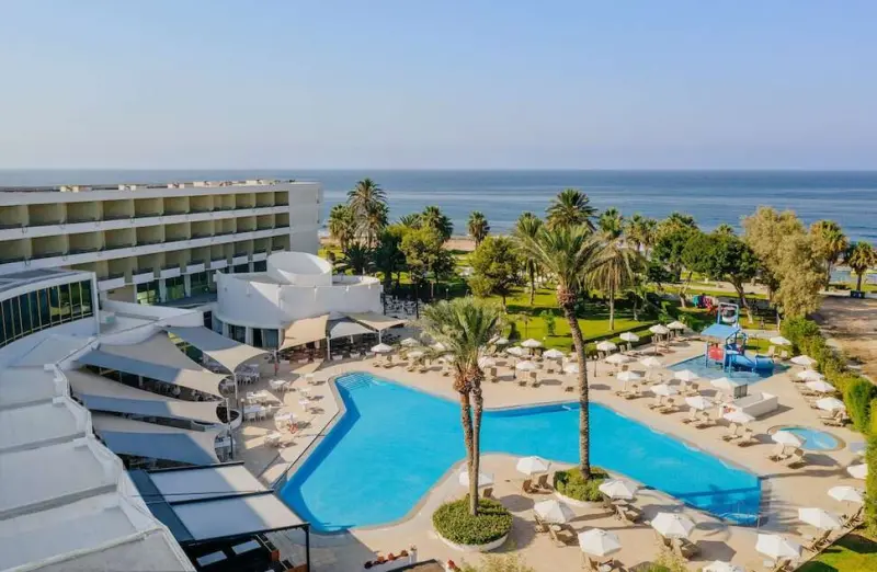 Imperial Island by Louis Hotels
