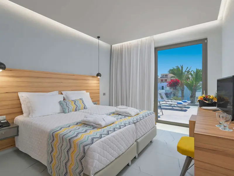 Avra Beach Resort Hotel & Bungalows