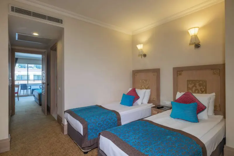 Crystal De Luxe Resort & Spa
