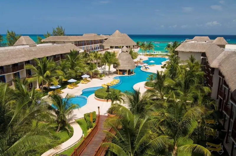 The Reef Coco Beach Resort & Spa