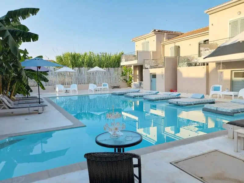 Villa Olga Lux Apartments & Studios