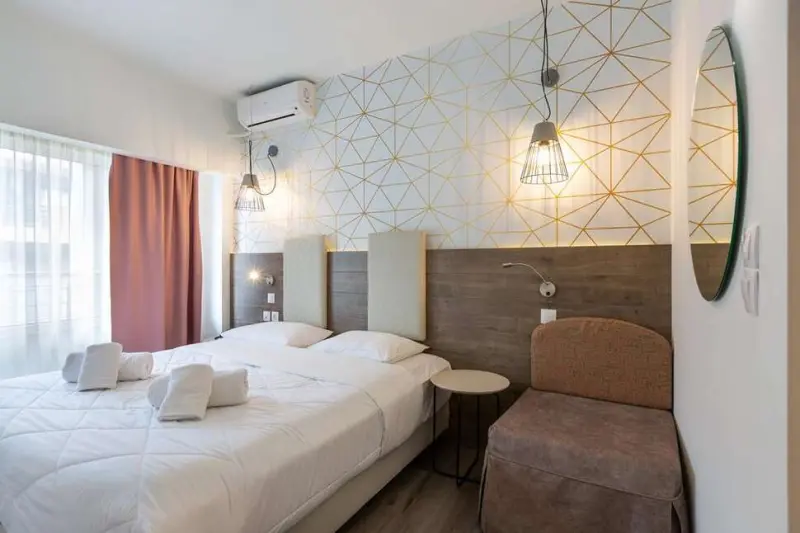 Metropolitan Hotel